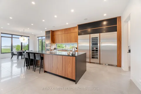 83 Navigation Drive, ON K8N 0G1