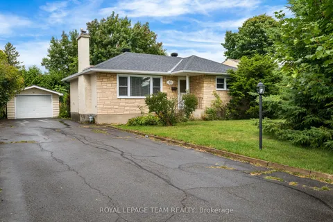 31 Savuto Way Street, ON K2G 2S9