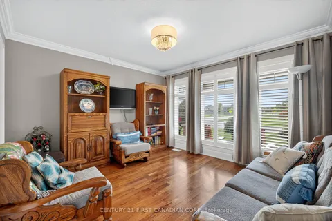 474 Macdonald Street, ON N7G 0C8