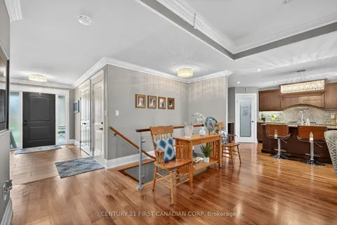 474 Macdonald Street, ON N7G 0C8