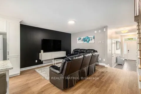 401 Voyageur Place, ON K0A 1W1