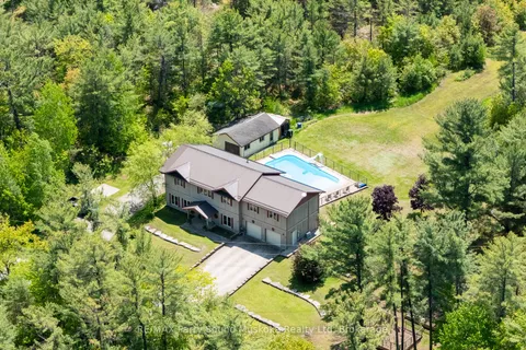 217 South Shore Road, ON P0G 1K0