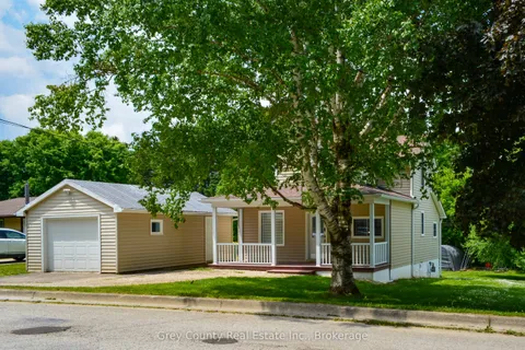 124 Lorne Street, ON N0C 1H0