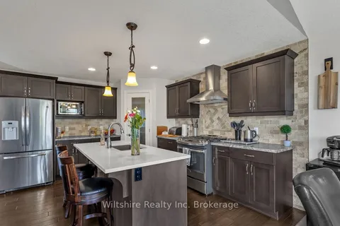 335 TALBOT Street, ON N0J 1E0