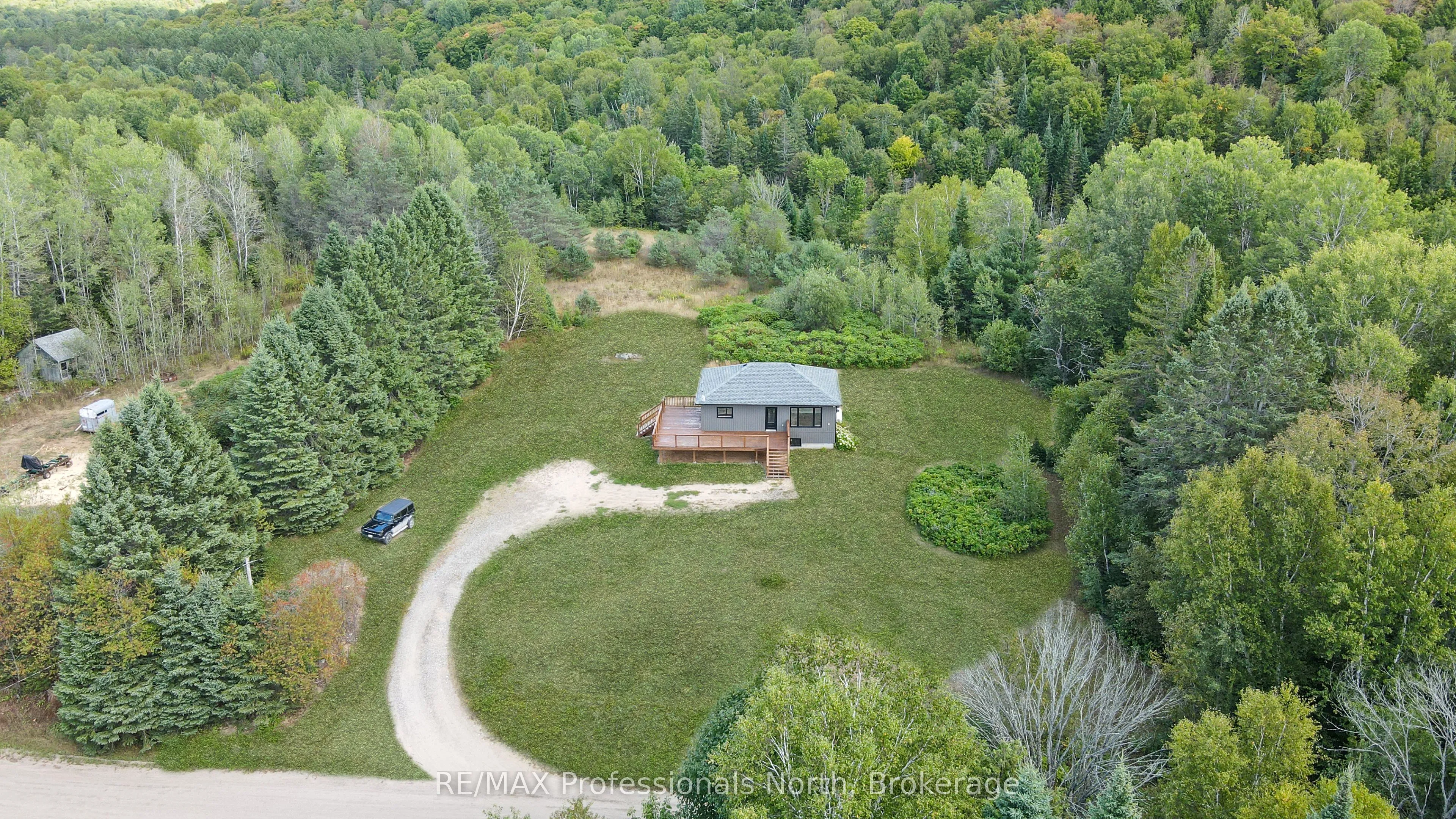 1130 Saunders Road, ON K0L 3C0