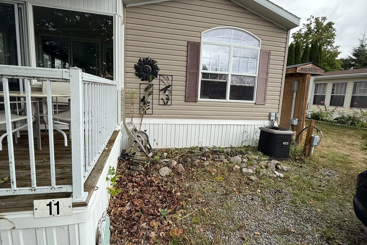 11 Grandview Drive, ON K0L 2G0