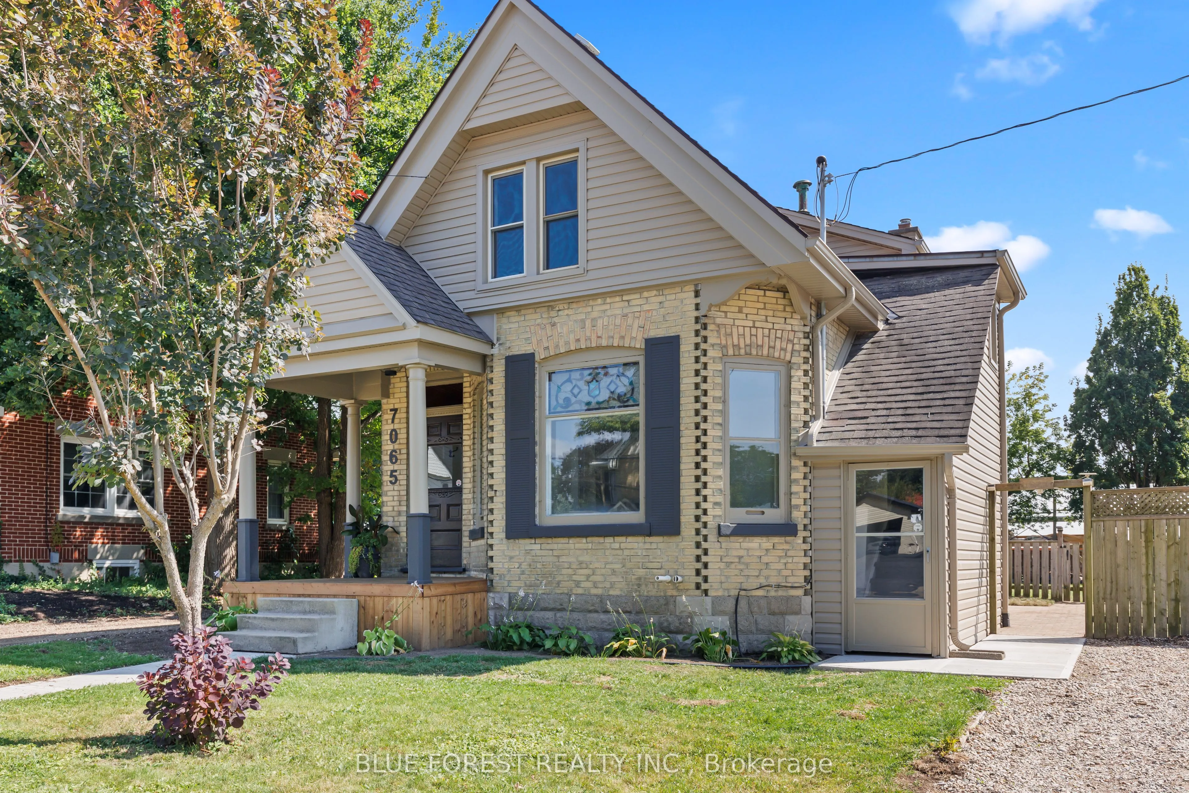 7065 Longwoods Road, ON N6P 1B6