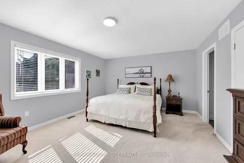 19 Golf Woods Drive, ON L3M 5P5