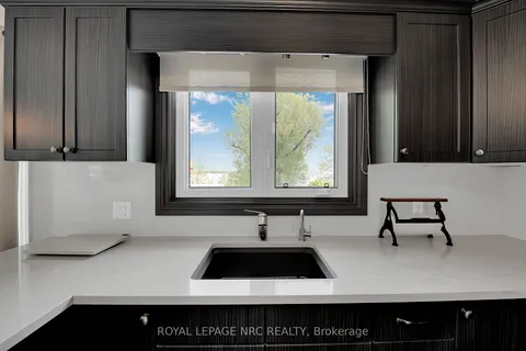 92 Hoover Point Lane, ON N0A 1P0