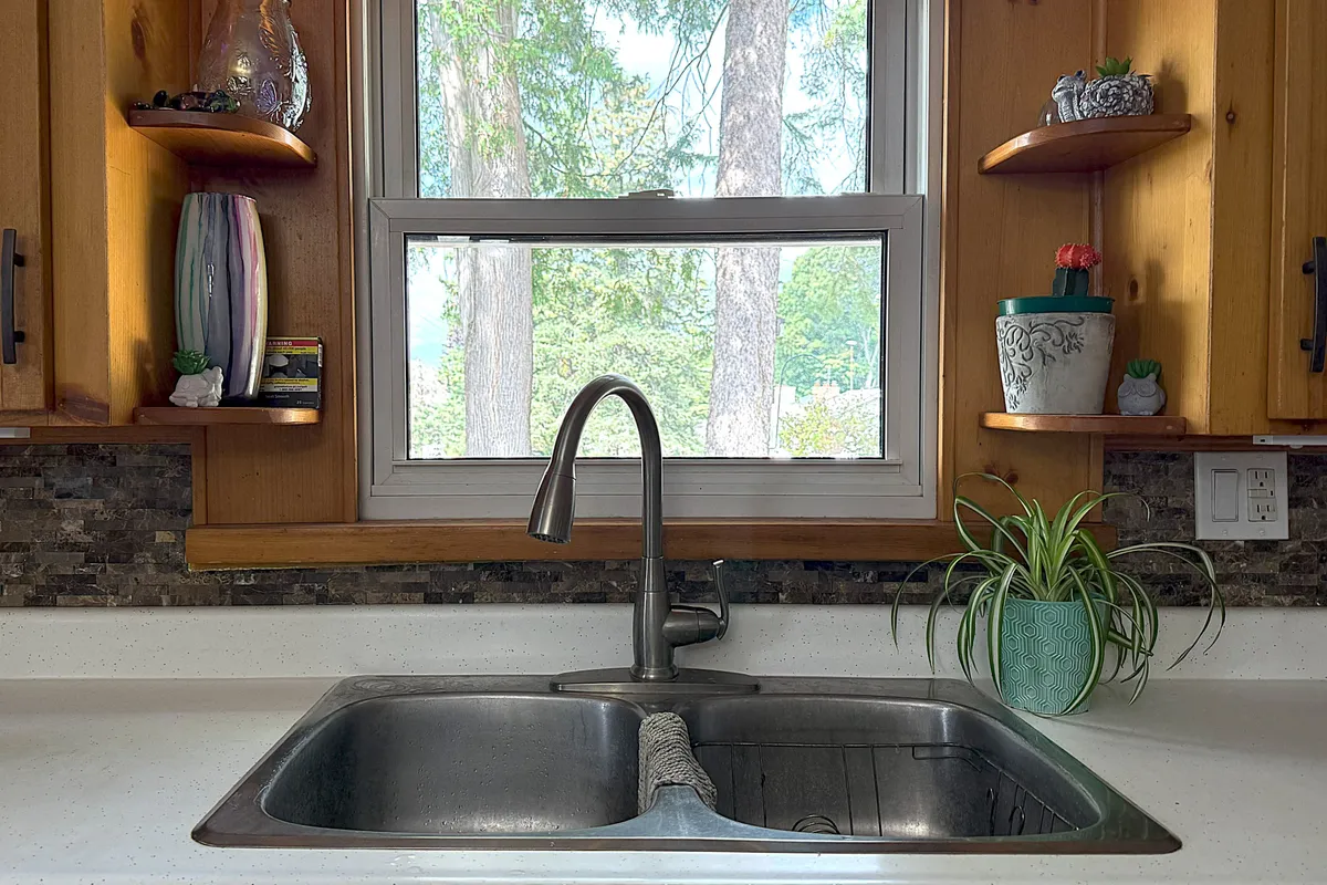 777007 10 Highway, ON N0H 1R0