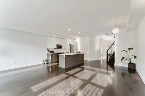 704 Brian Good Avenue, ON K4M 0C1