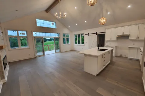 2 Hilton Lane, ON N4L 1L8