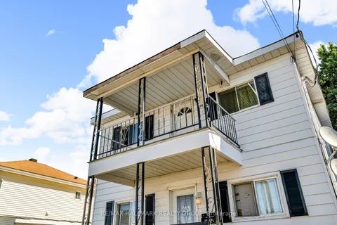 230 Alice Street, ON K6H 4R9