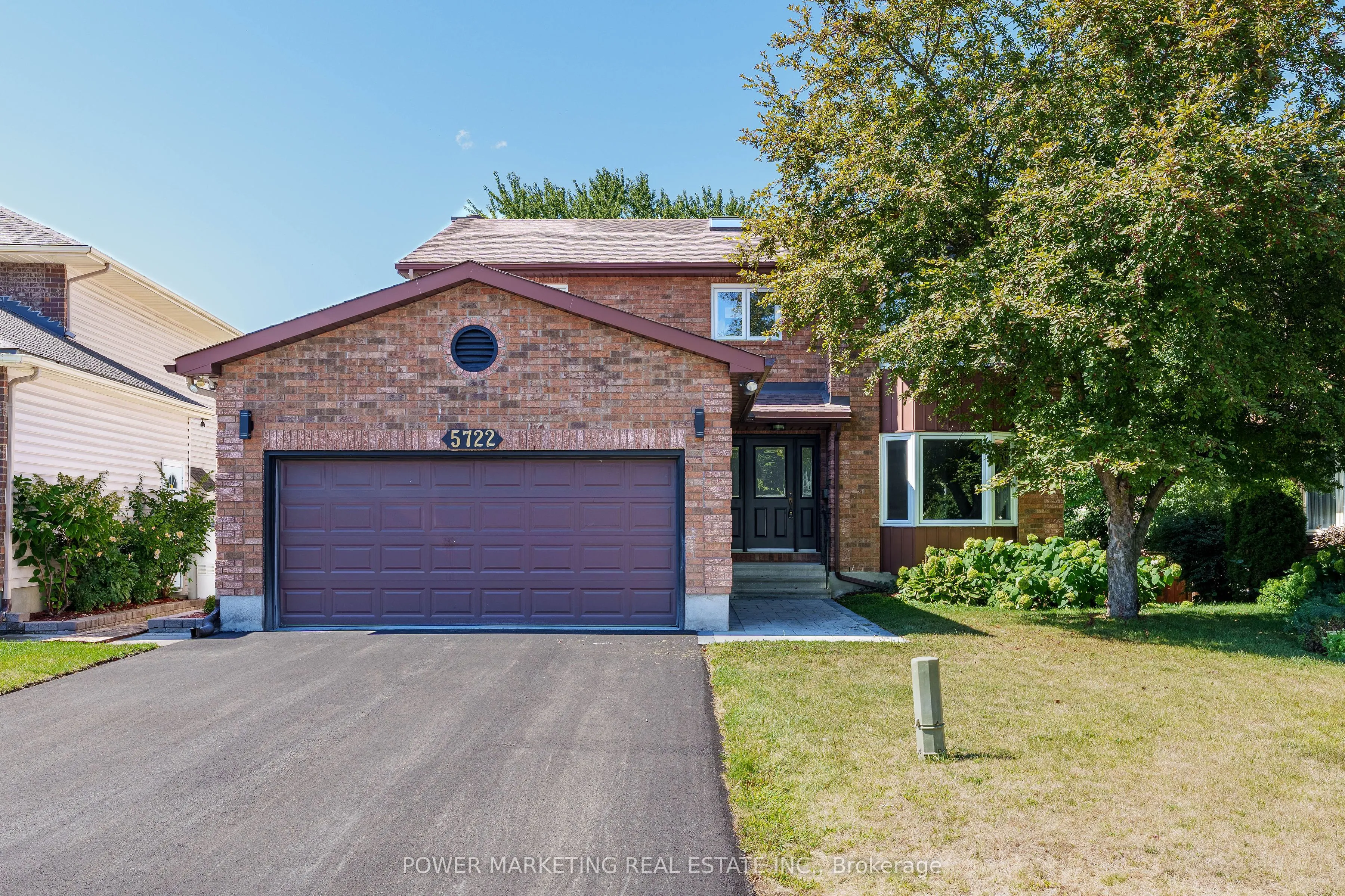 5722 KEMPLANE Court, ON K1W 1B8