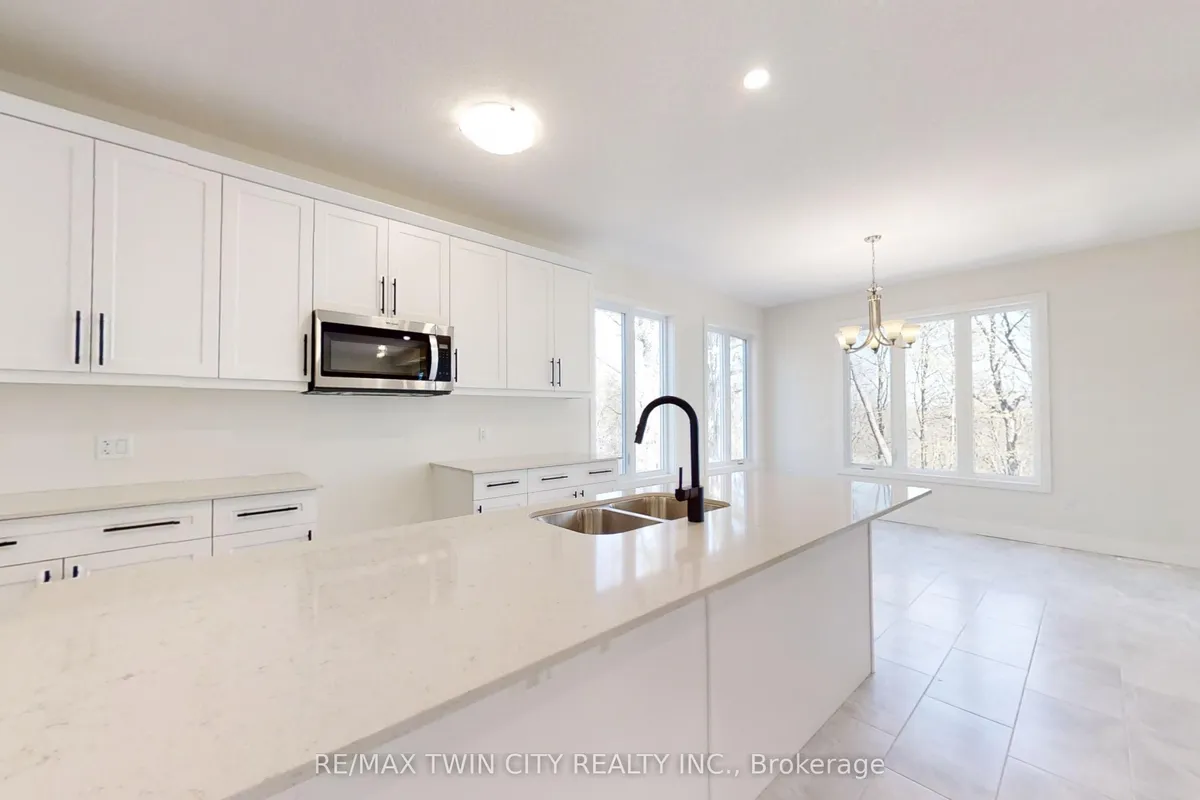 108 CHRISTOPHER Court, ON N5X 3X4