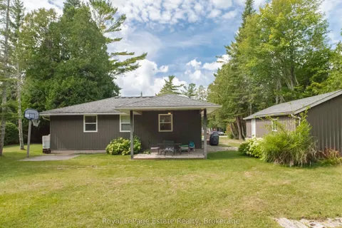 407 Huron Avenue, ON N0H 2G0