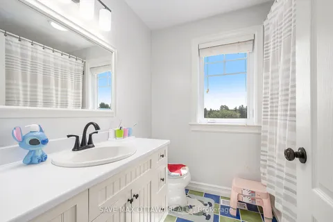 8050 Craig Farm Drive, ON K0A 2P0