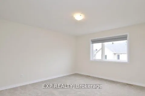 18 Rookie Crescent, ON K2V 0R9