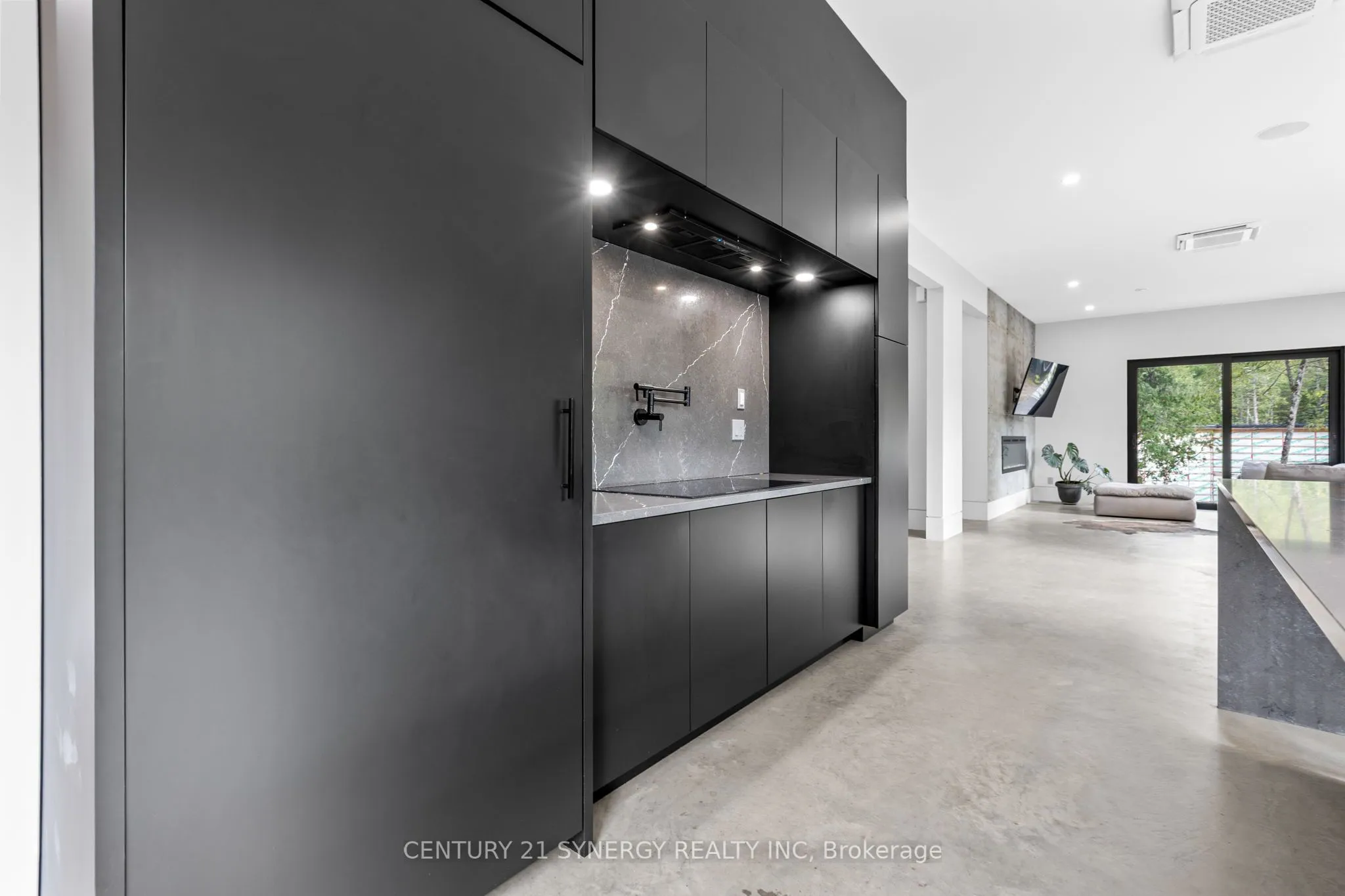 1840 Eady Road, ON K7V 3Z8