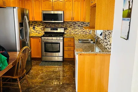 12682 Lanoue Street, ON N8N 4S3