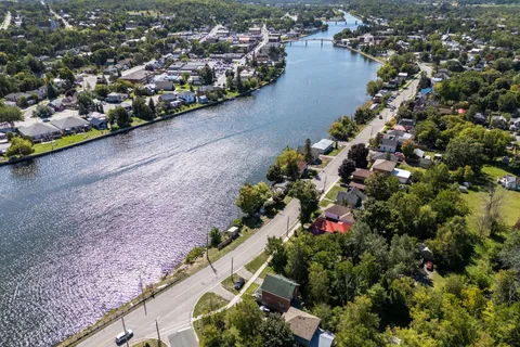 197 Queen Street, ON H3B 3M5