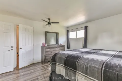 13 Norfolk County Road 21 Street, ON N0E 1G0