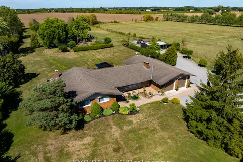 726 Line 7 Road, ON L0S 1J0