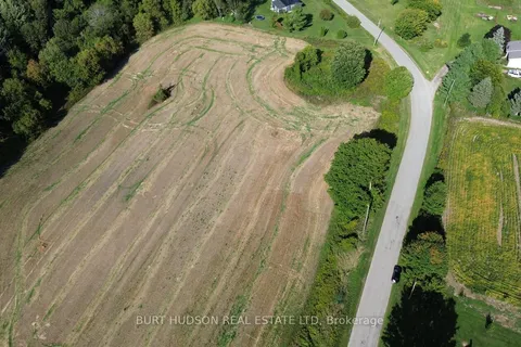 00 Hard Island Road, ON K0E 1B0