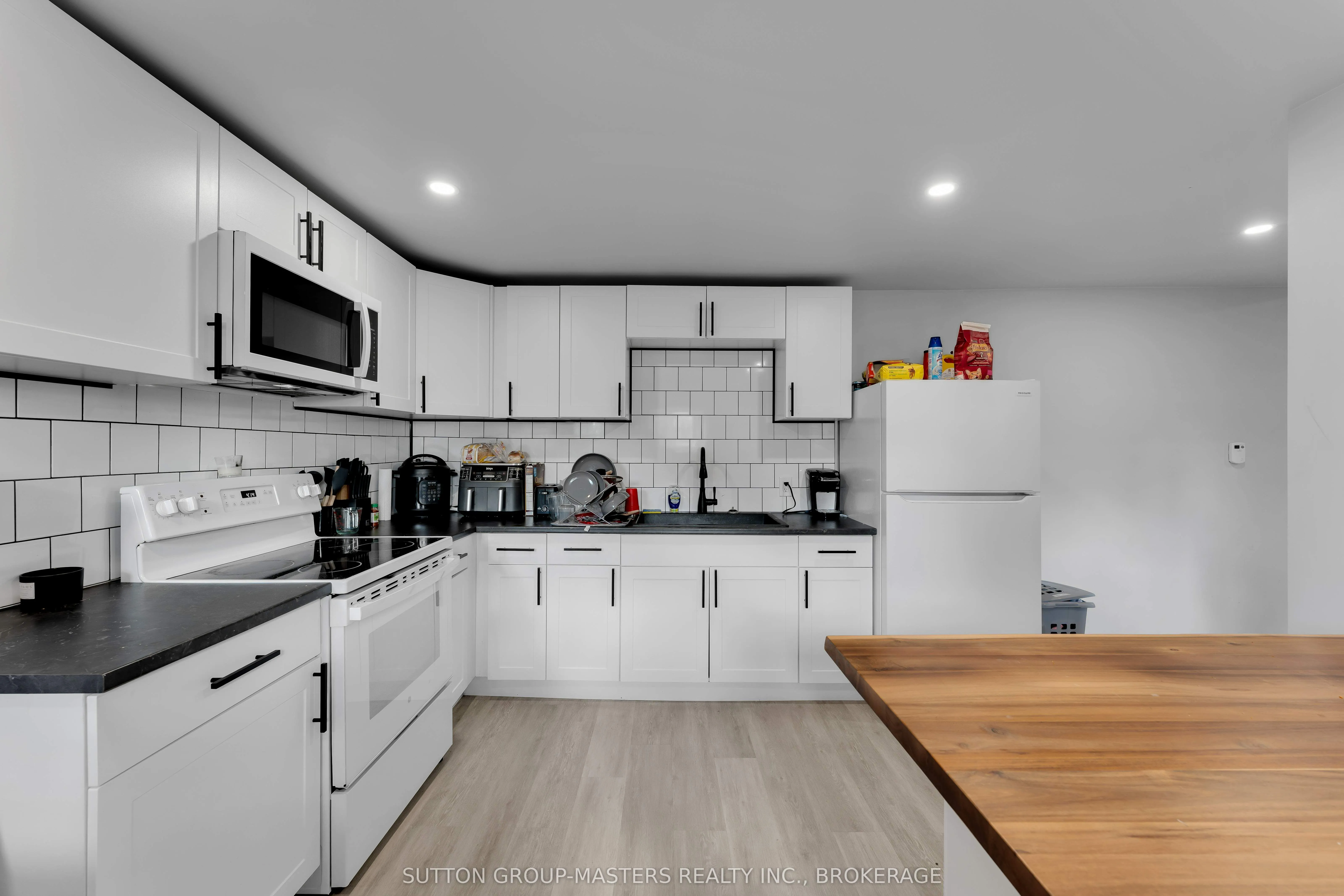 45 Quabbin Road, ON K0E 1R0