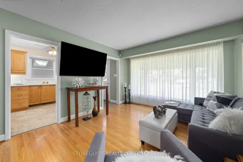 5 Armour Court, ON K9V 1N9