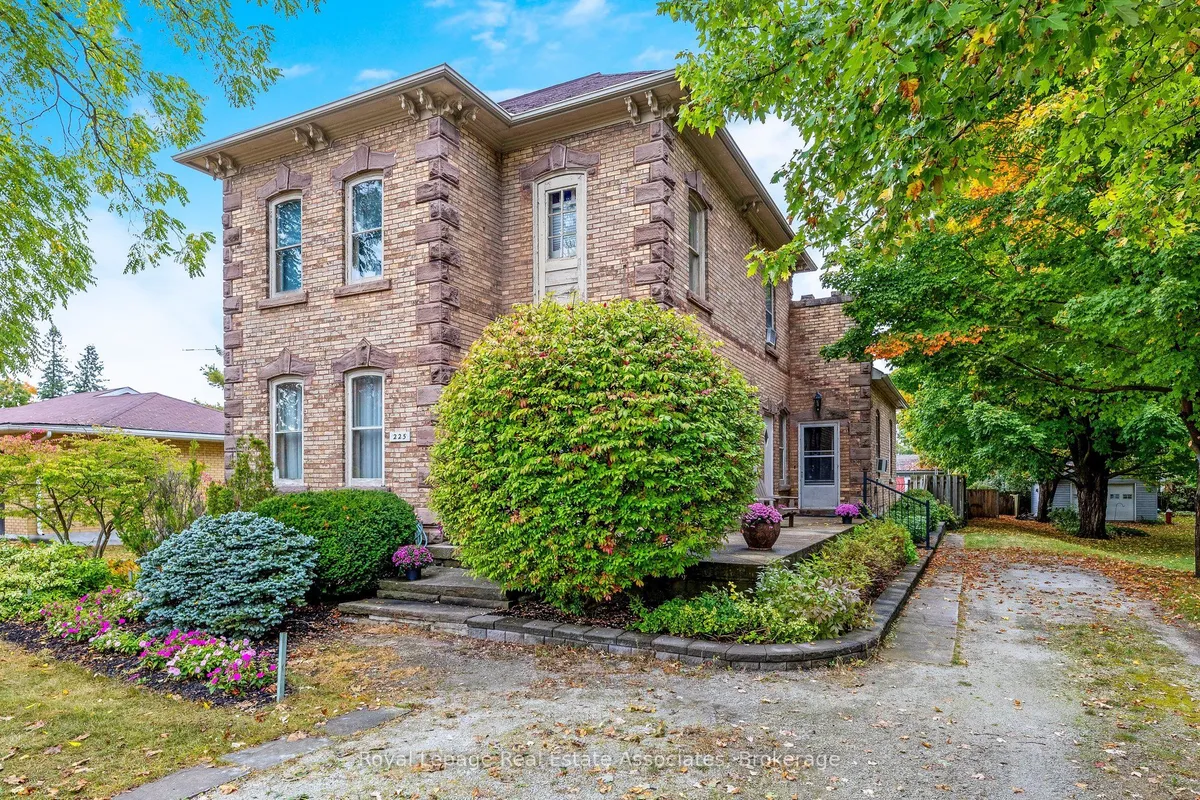 225 Main Street, ON N0B 1T0