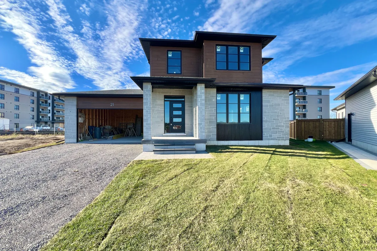 21 Horton Court, ON K8P 0G7