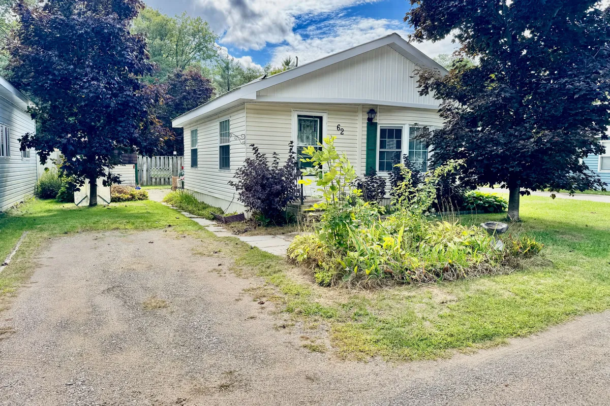1007 RACOON Road, ON P1P 0C3