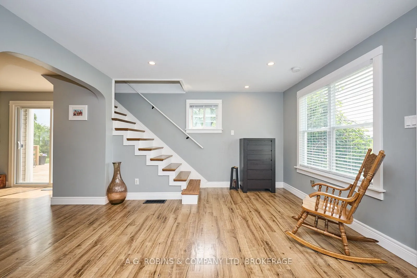 42770 3 Highway, ON L0S 1V0