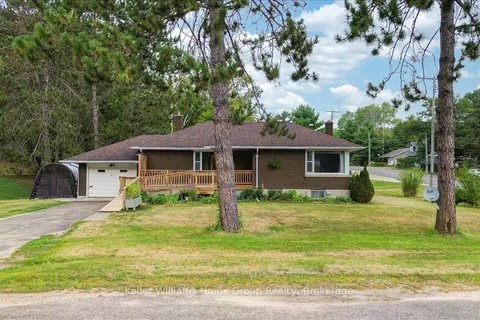 2 EASTON Avenue, ON K0L 1C0