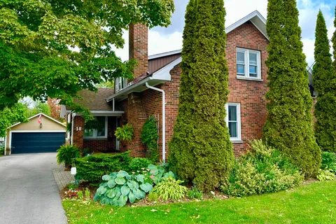 18 Joseph Street, ON K0M 1A0