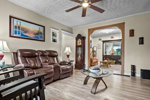 108 Dundas Street, ON K0K 1X0