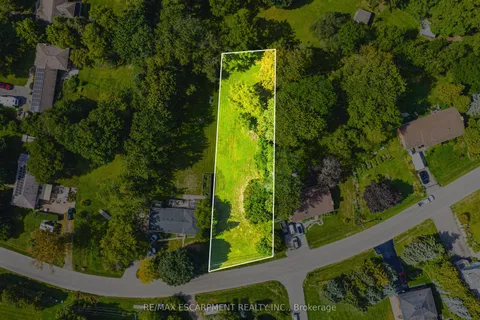 24 Rosebough Street, ON L9H 5C5