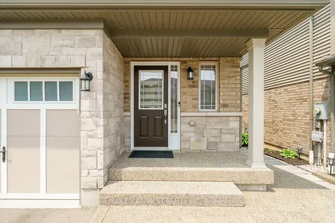 123 WESTBANK Trail, ON L8J 0H3