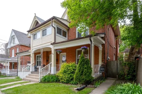 174-176 Darling Street, ON N3S 3W6