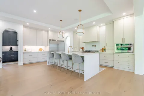 720 Apricot Drive, ON N6K 0M5