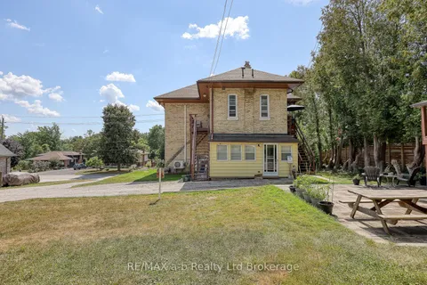 135 Canterbury Street, ON N5C 1E1