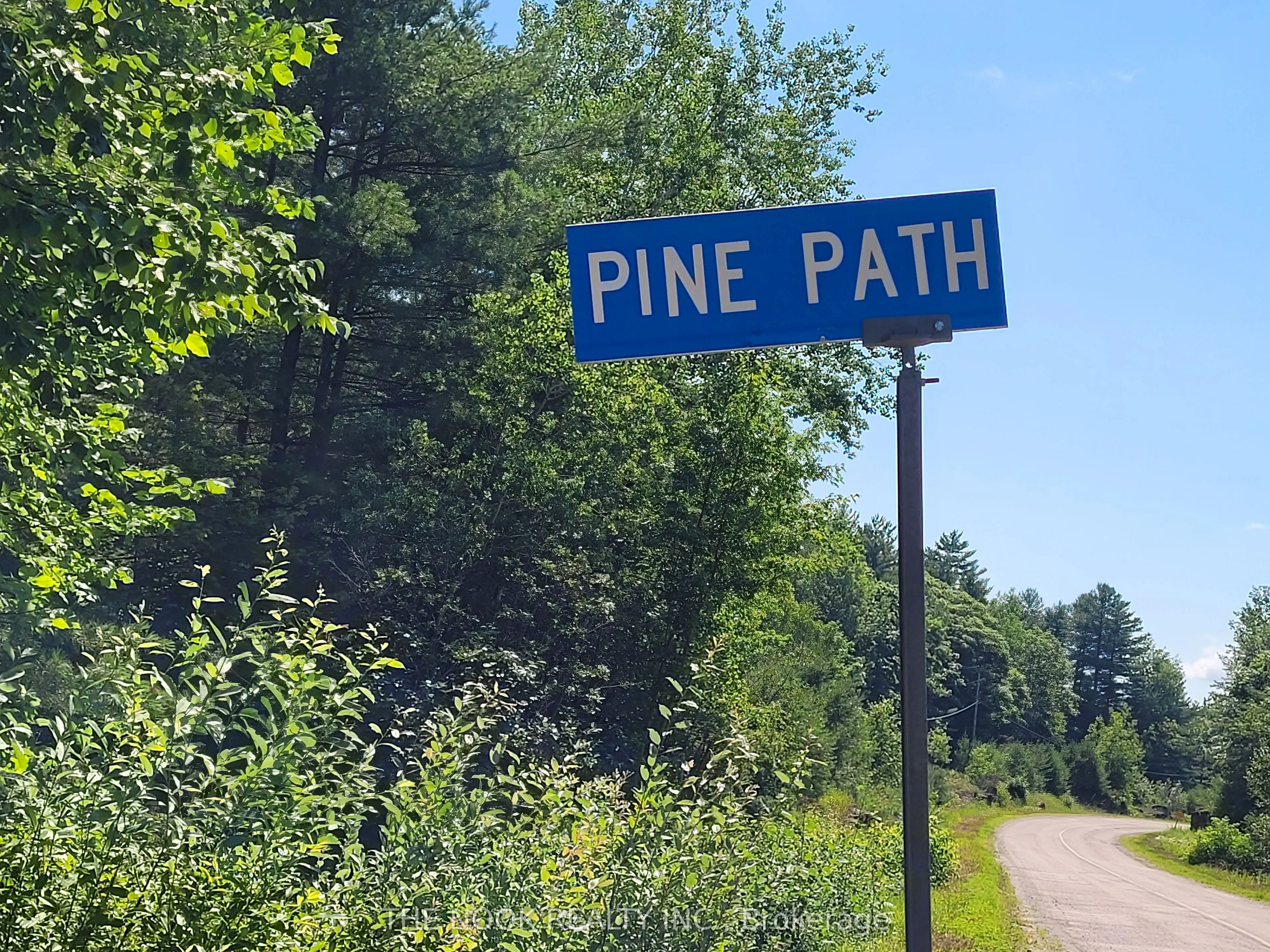 00 Pine Path N/A, ON K0H 1J0