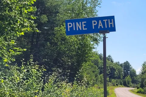 00 Pine Path N/A, ON K0H 1J0