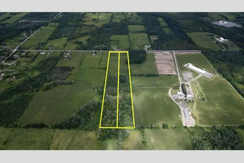 7020 Fallowfield Acres, ON K2S 1B8