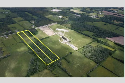 7020 Fallowfield Acres, ON K2S 1B8