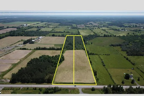 6980 Fallowfield Acres, ON K2S 1B8