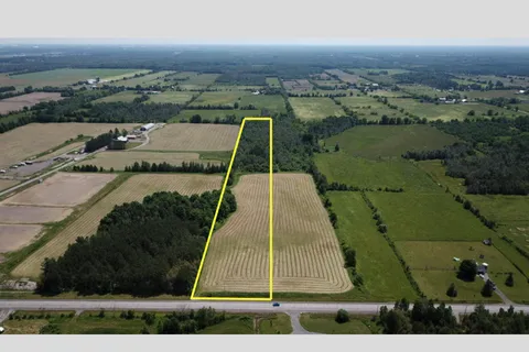 6980 Fallowfield Acres, ON K2S 1B8