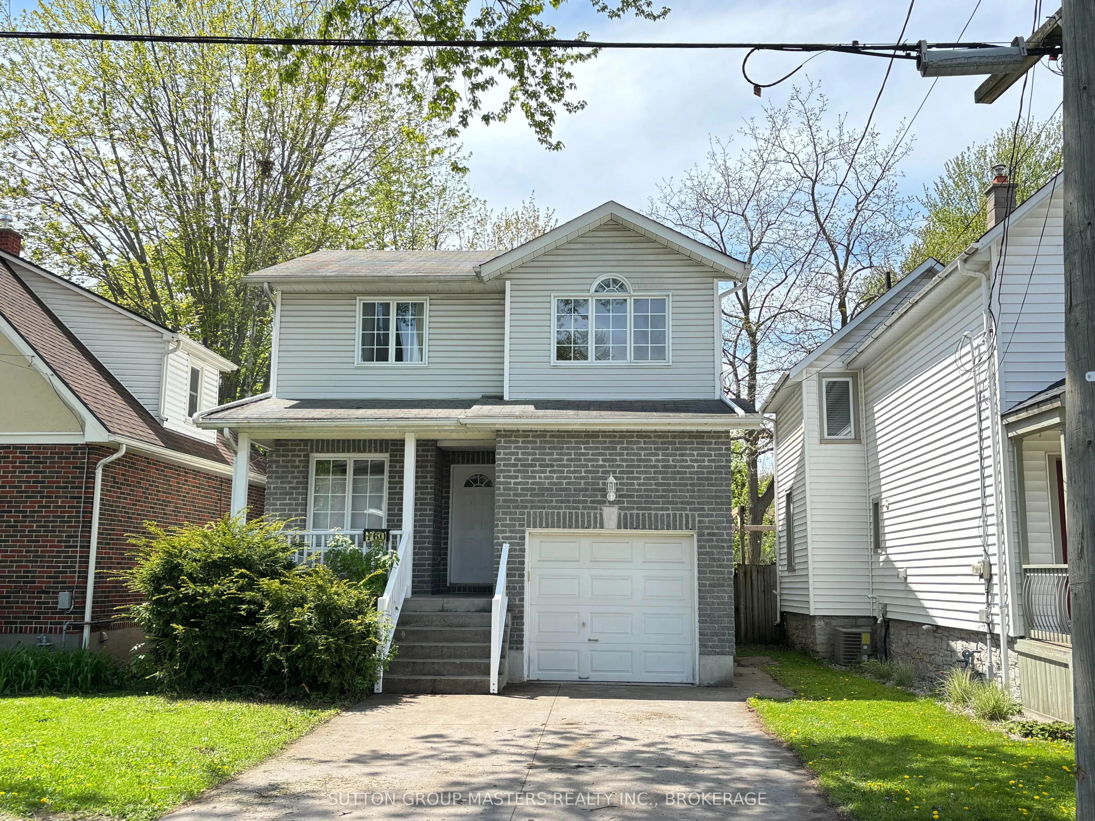 160 Nelson Street, ON K7L 3X1