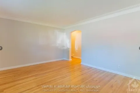 543 Kirkwood Avenue, ON K1Z 5X2